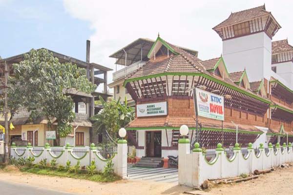 Tamarind KTDC Easy Hotel|Guruvayur Thrissur. Destination venue Ac Banquet Hall  Kalyanamandapam   Mini hall  